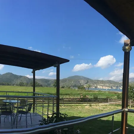 Appartement Daphne's Boutique Livádhion