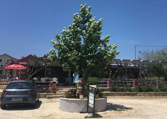 Daphne's Boutique Livádhion