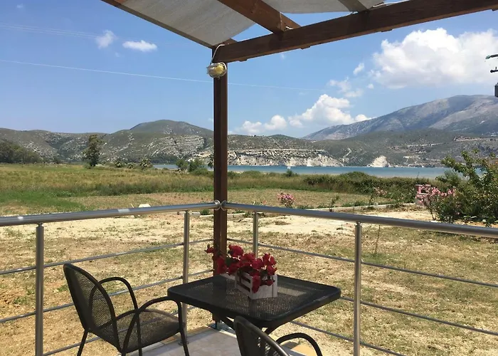 Апартаменты Daphne's Boutique *